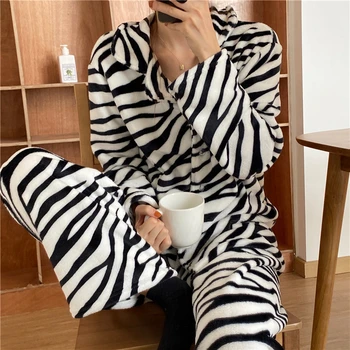 Pozimi toplo coral runo pižamo set preprostih sleepwear 2 delni set dolg rokav zebra leopard flanela homewear Y225