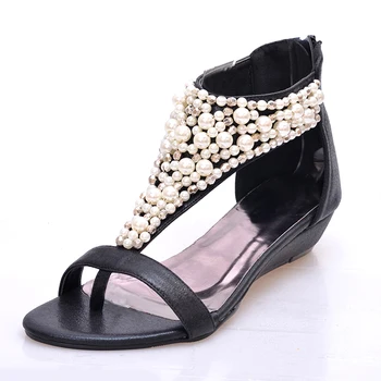 YAERNIDesigner T-trak pearl beading sandali ženske luksuzni črna/zlata flip flops majhne klini gladiator sandali ženske shoesE1130