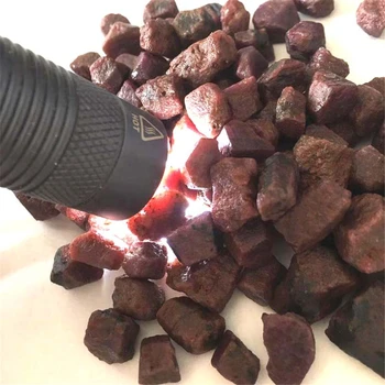 50 g 100 g Prvotni Real Korund Naravno Rdeča Ruby Grobo Draguljev Vzorcu Mineralne Zdravilne Kamne za DIY Jewelcrafting