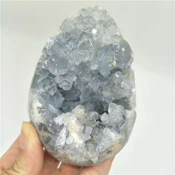 Velike naravne celestite kamen in mineralnih kristalov celestine geode celestite jajce iz madagaskar za kristalno zdravilne meditacije